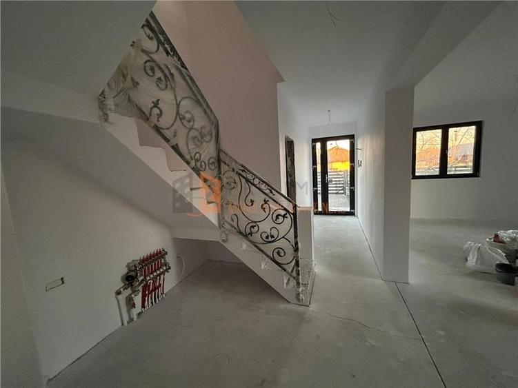 Exclusivitate! Casa tip P+1 zona Maracineni - 16