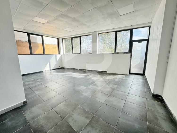 Spațiu comercial/birouri de închiriere, P+1+M, 260 mp, lângă Kaufland Ap Patriei - 2