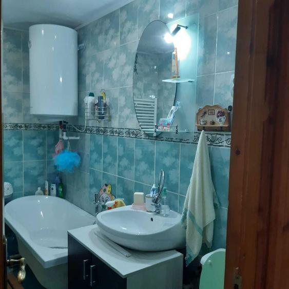 vand apartament in orasul Saveni - 8