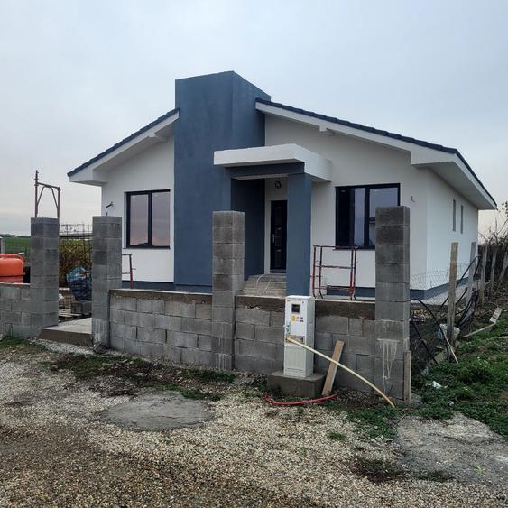 Vand casa semifinisata Oradea - 4