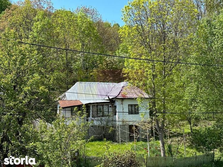 Casa demolabila cu teren de vanzare in Breaza - 6