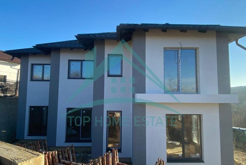 Duplex cu 5 camere cu Teren 480 Mp în Dezmir