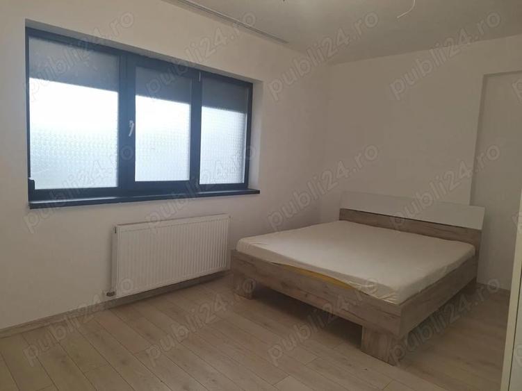 Ofer spre inchiriere ap - 8