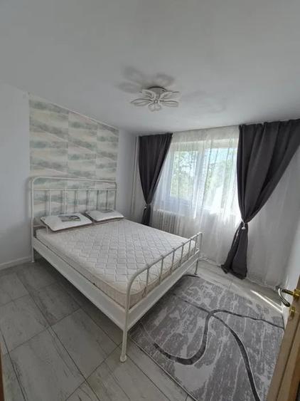 Apartament 2 camere, decomandat, 50 mp, balcon, ac, zona Titan - 1