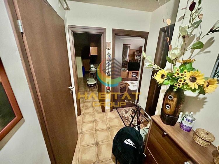 Apartament 2 camere Sala Palatului etaj 1 - 3