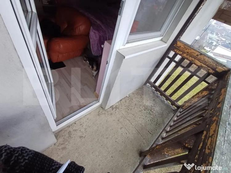 Casa cu 6 camere, 420 mp + 10 arii teren, - 8