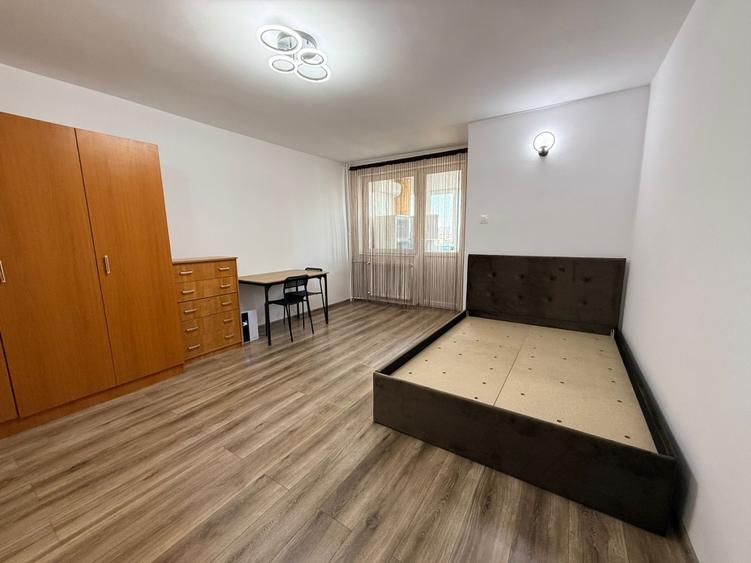 Ofer spre închiriere garsonieră zona Dunărea  - 2