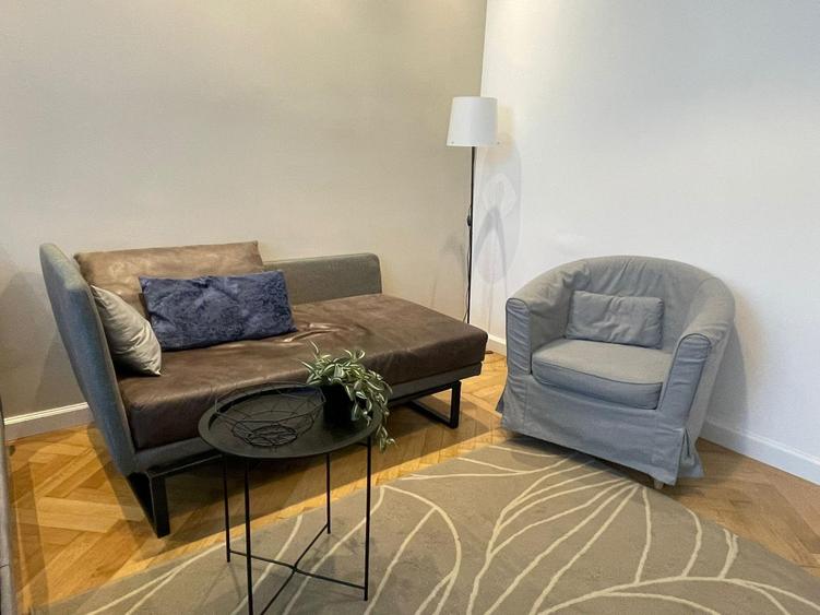 Garsoniera superba cu centrala proprie in cladire fara risc seismic - 7