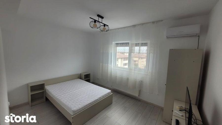 Ofer spre inchiriere ap 2 camere la 8 min de metrou - 1