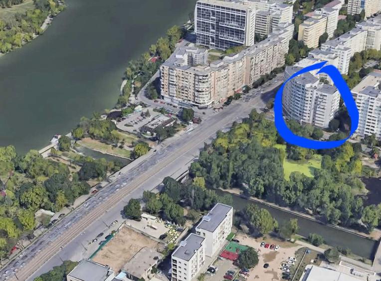 Vanzare apartament 3 camere. Zona Colentina McDonald's etaj 3/11. - 1