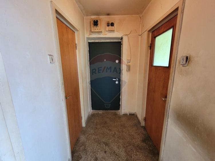 2 cam | Bazilescu | 46 mp + balcon 10 mp | etaj 8 | renovabil - 3