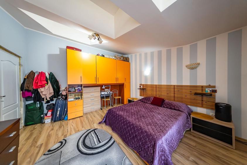 Oferta casa de vanzare in Cartierul Verde - 3