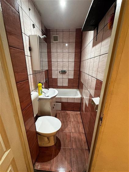 Garsoniera confort 1 semidec, SU 33,2 mp, etaj 1/4 –  Piata Victoriei - 1