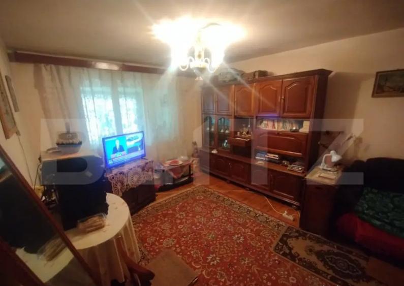 Apartament 3 camere,63mp,decomandat,parter inalt,zona noua,B - 3