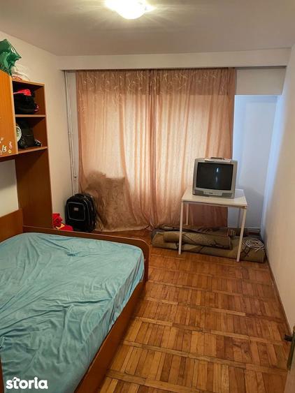 Apartament 3 camere, balcon, etaj 6, zona dr.Stanca - 4