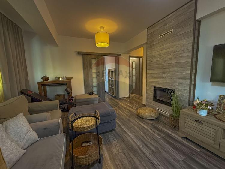 Apartament cu 3 camere de vanzare Topaz -Residence Bacau-ultracentral - 2