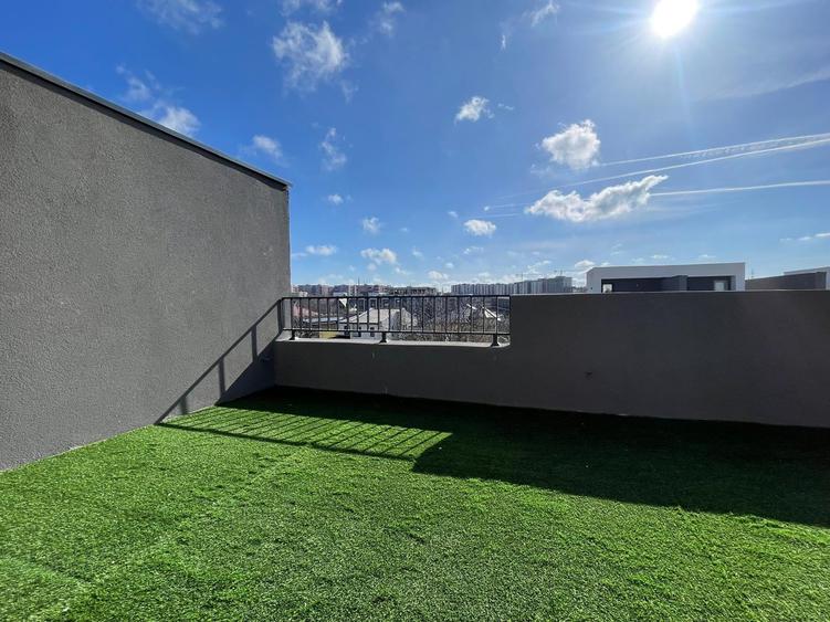 Doar sa vii cu mobila! Vila P+2+3-terasa, amenajata la cheie, parcare,TVA inclus - 42