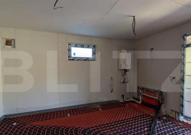 Casa individuala 3 camere 144 mp utili, teren 900mp, Razv - 8