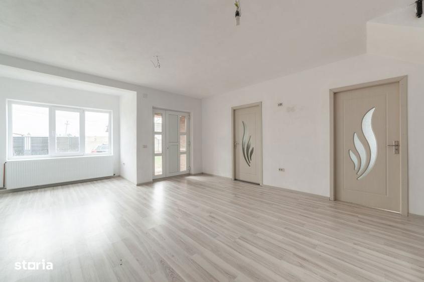 Casa P+M 130 mp, teren 818 mp Calinesti, AG - 13