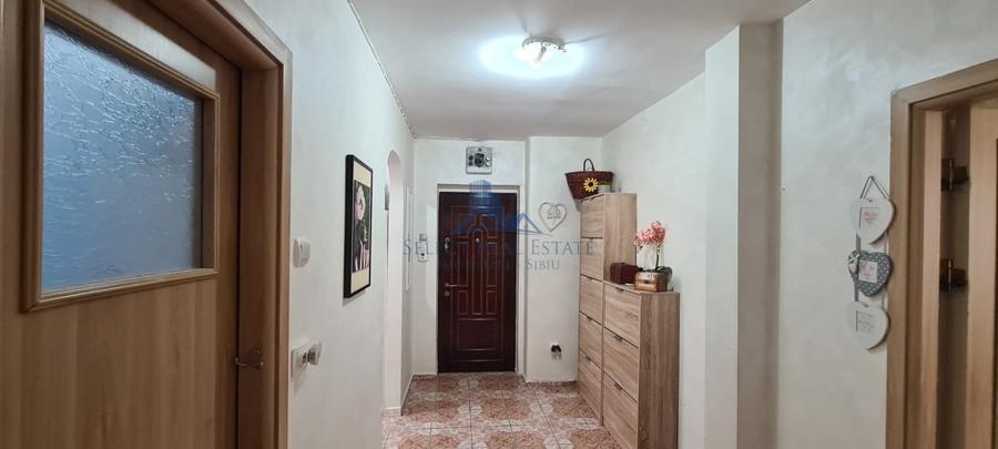 Apartament 2 camere decomandat \ Sibiu - Cedonia - 2