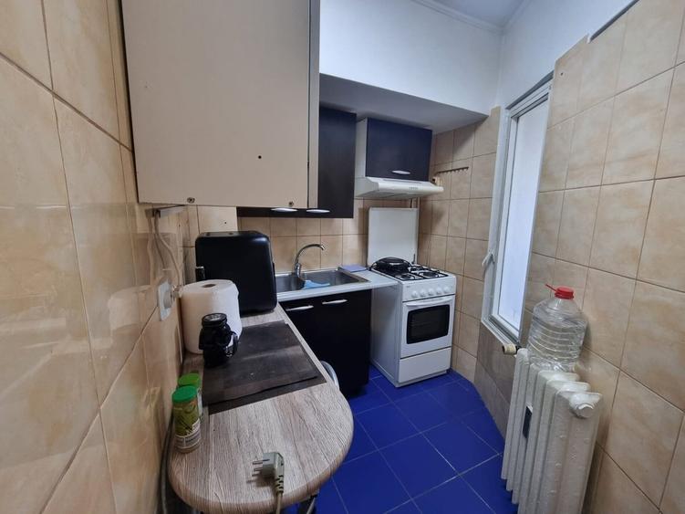 Mega Mall Piata Delfinului inchiriere garsoniera - 9