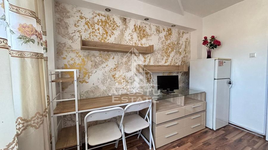 Garsoniera cocheta in zona Complexului Studentesc, renovata - 2