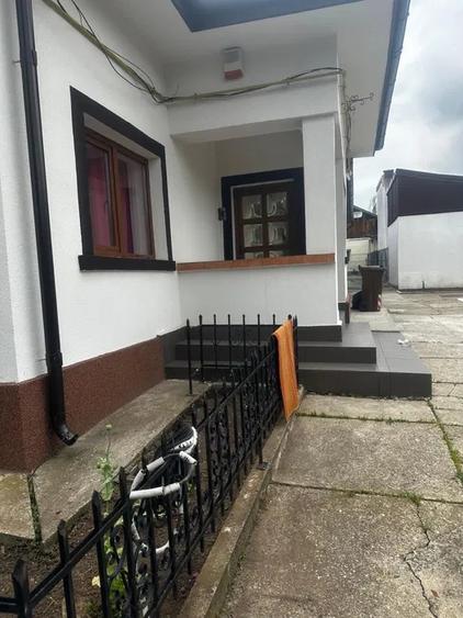 Casa de 5 camere / individuala / teren 384 mp / toate utilitatile / Campina - 7