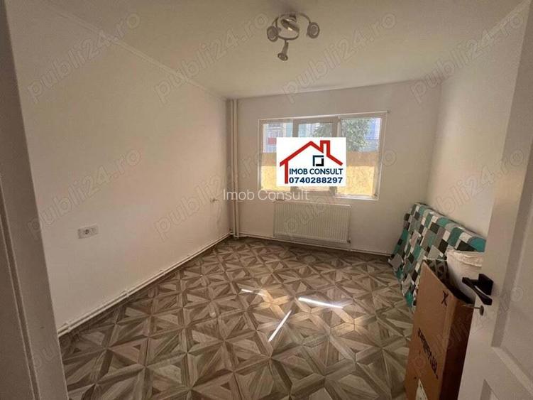 Petrom ,3 camere decomandate , TOTUL NOU, cod CE 1021