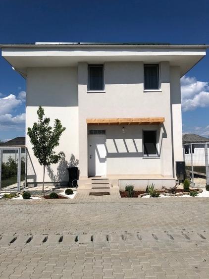 Vila individuala,complex rezidential, paduri, Sabareni, 750 euro +tva - 4