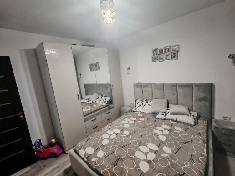 Vând apartament cu 2 camere zona nord doctor hacman  - 3