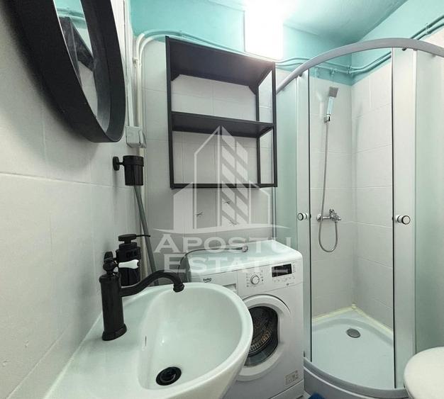 Garsoniera renovata, etaj intermediar, zona Lipovei - 6