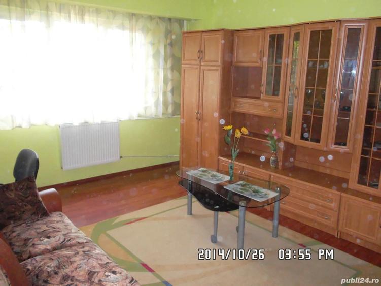 Vand apartament 2 camere etaj 2 ,bloc tip D decomandat . - 2