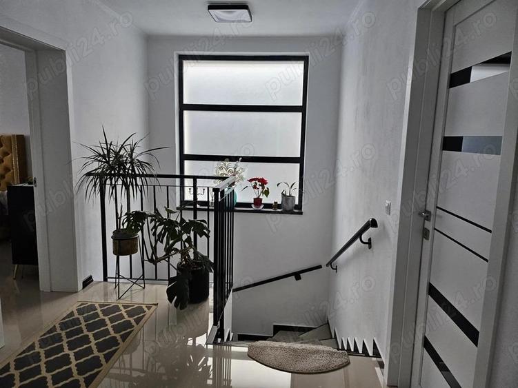 Vand casa deosebita in Selimbar - 3