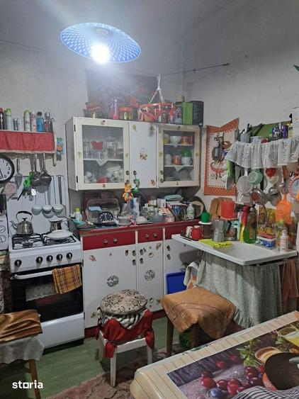 URGENT ! Casa 2 camere pe un nivel , Str. Basarabia , 78.800 euro neg. - 2