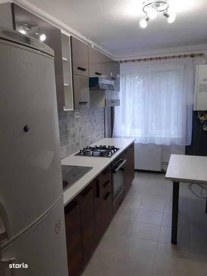 Central - Vanzare apartament 3 camere - Str. Semanatorilor - 3