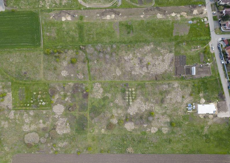 Teren intravilan in cartier nou zona Gradi?te - 17