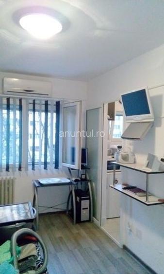 Al. Obregia, garsoniera utilata