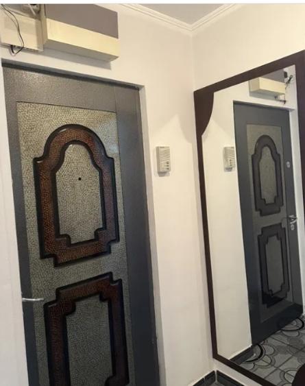 TITAN ,1 Decembrie 1918,DECOMANDAT,Amenajat,mobilat,Liber - 6