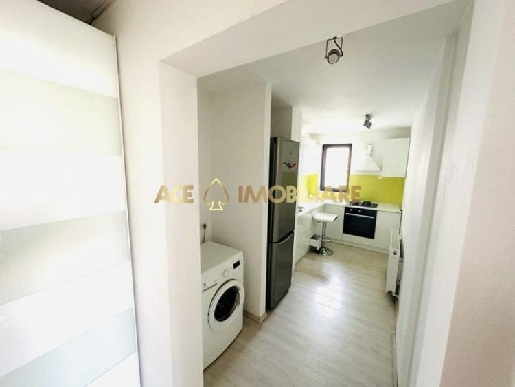 Apartament cu 3 camere decomandat, mobilat în Drumul Taberei