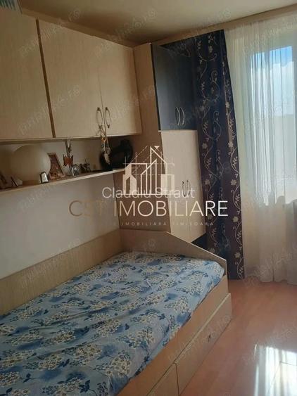 Garsoniera de vanzare - Zona Take Ionescu