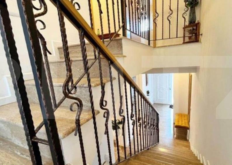 Casa/Vila Dumbravita - 8