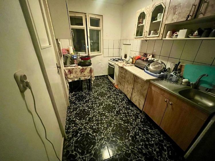 Apartament 3 camere decomandat, etaj 3/10, Petre Ispirescu – Sebastian - 7