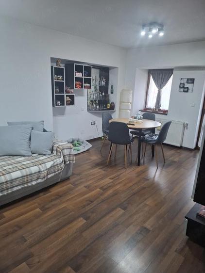 Apartament de vanzare - 8