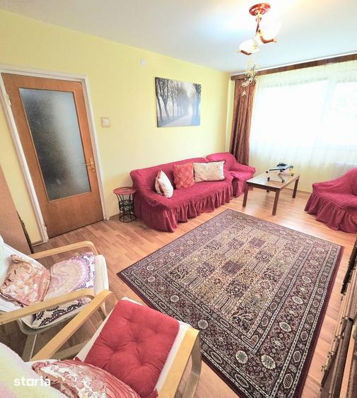 Apartament 3 camere+garaj- zona 1 Mai - 4