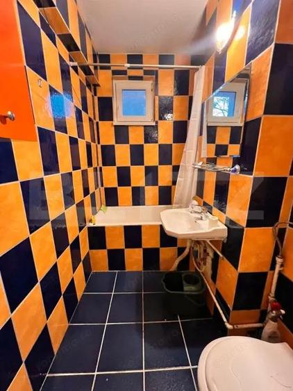 Apartament central 2 camere-decomandat - 1