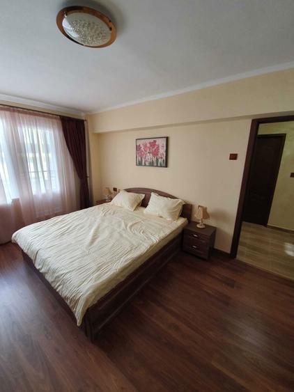 Apartament cu o camera de inchiriat in zona ultracentrala Ludus - 1