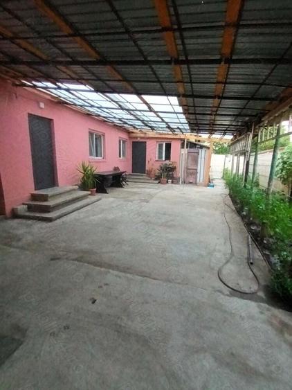 Inchiriez casa valu traian - 4