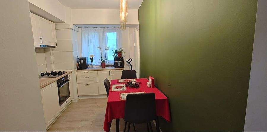 Proprietar vand apartament 4 camere decomandat, etaj 3/9 Metrou Lujerului - 2