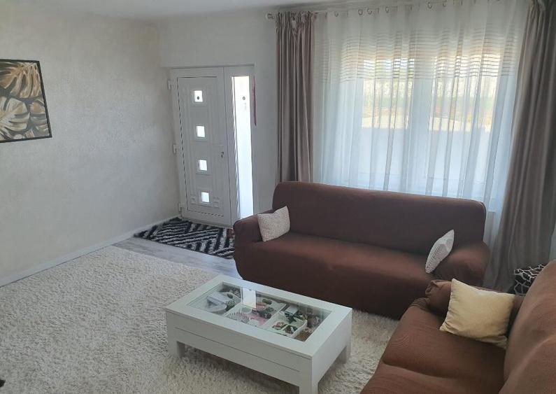 Casa P+1 de vanzare zona Km 5 Constanta - 1