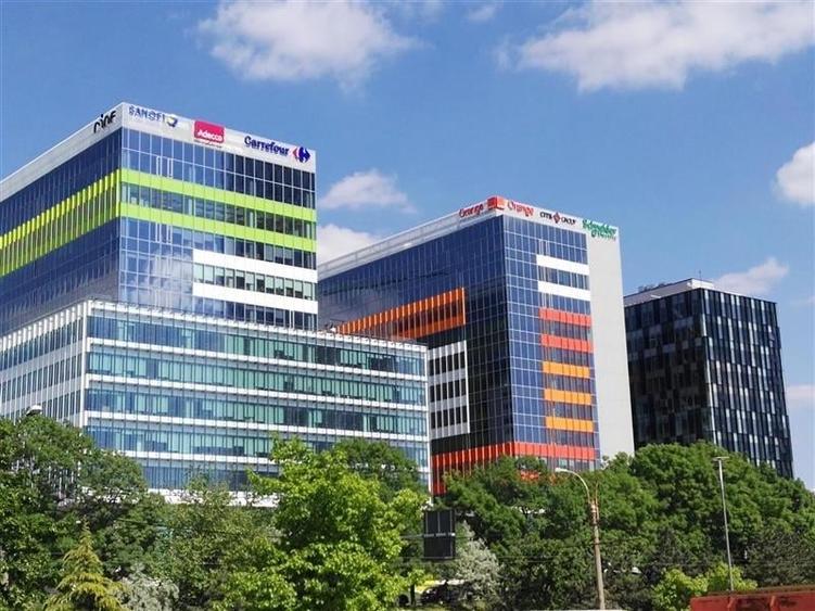 Spatii birouri Green Court de la 91 mp - 1